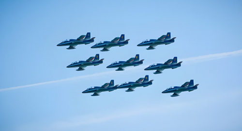 Il Mistero dei Ricambi Fantasma: Bufera sull'Aeronautica e il Buco Nero della Base di Brindisi